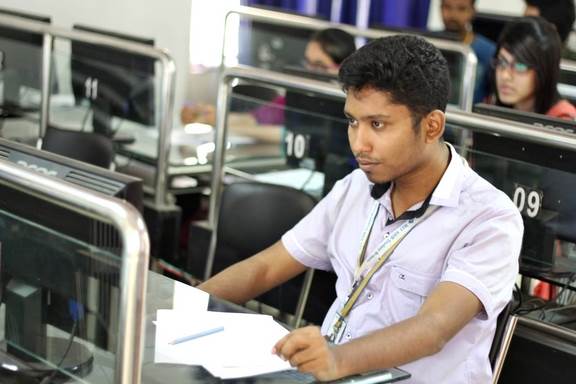 Bloomberg Aptitude Test (BAT) hosted by IEEE AIUB Student Branch