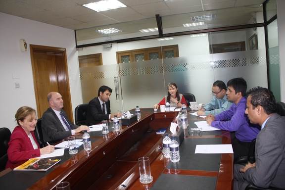 LaTrobe University delegation team meets AIUB Vice Chancellor