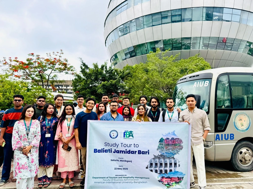 THM students’ Study Tour to Baliati Jamidar Bari