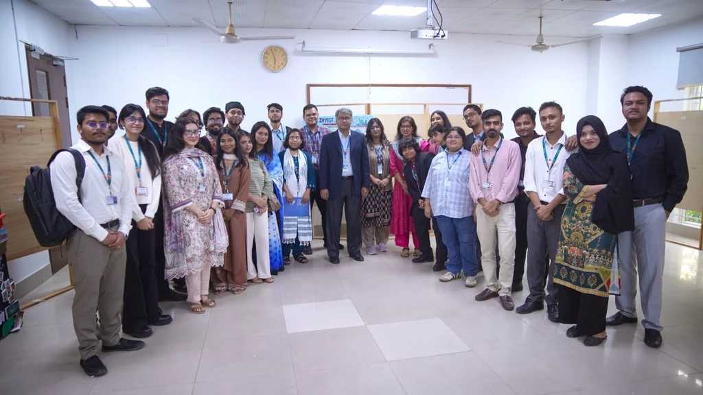 Poster Competition titled “Practicing International Business”