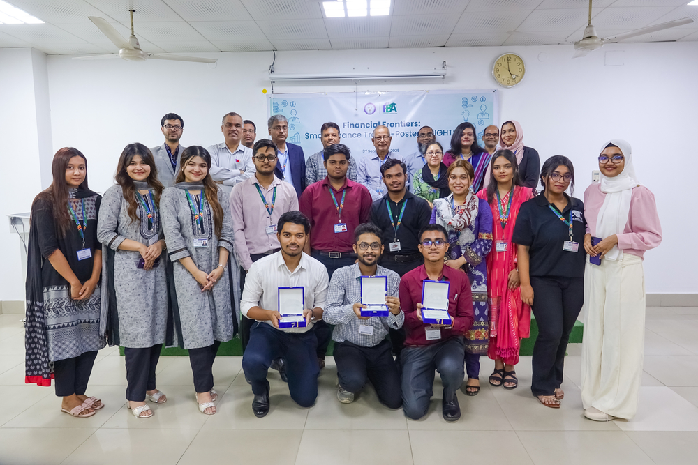 Financial Frontiers Smart Finance Trends – Poster Insight